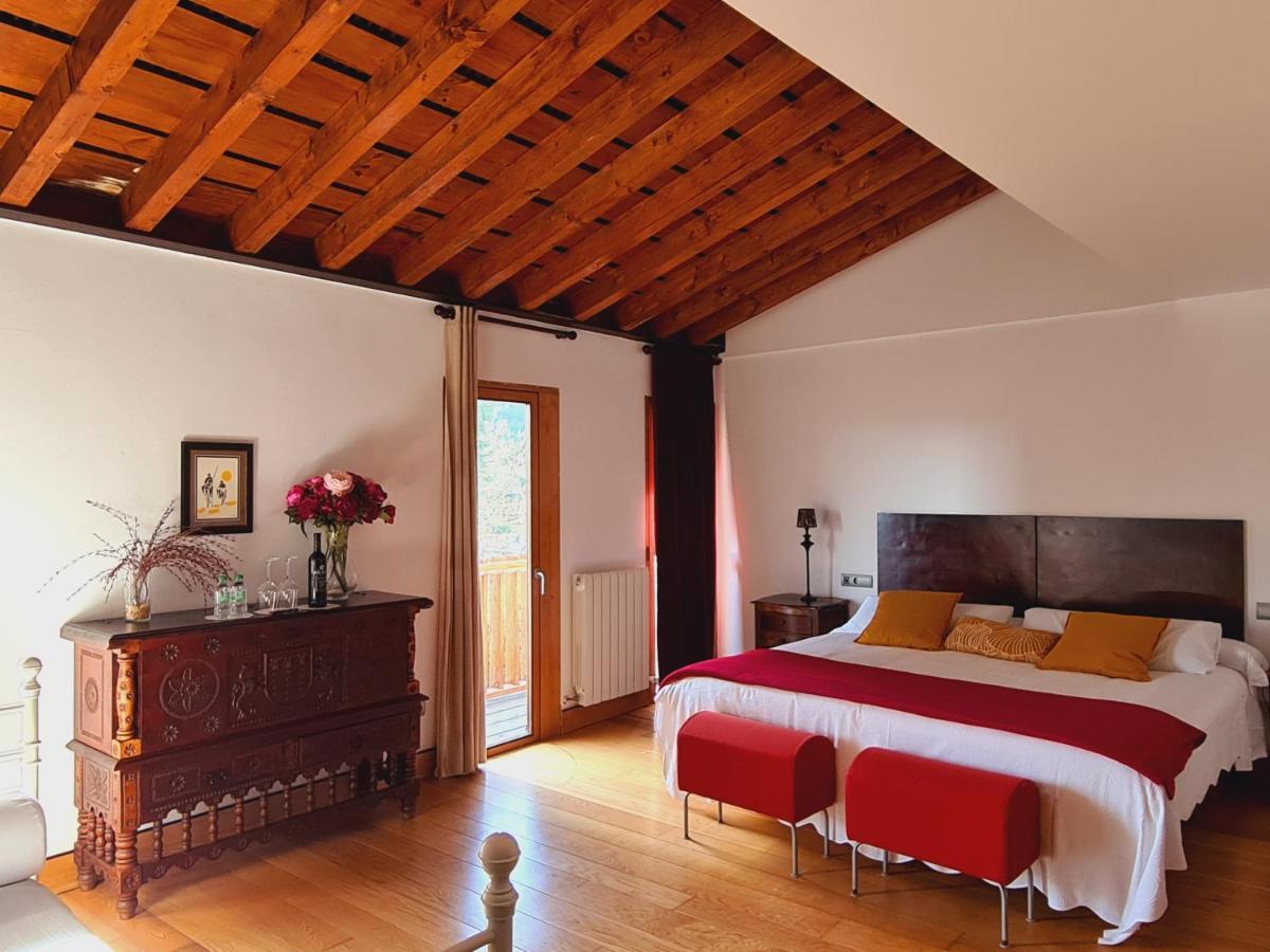 Posada Los Calderones Сантільяна-дель-Мар Екстер'єр фото